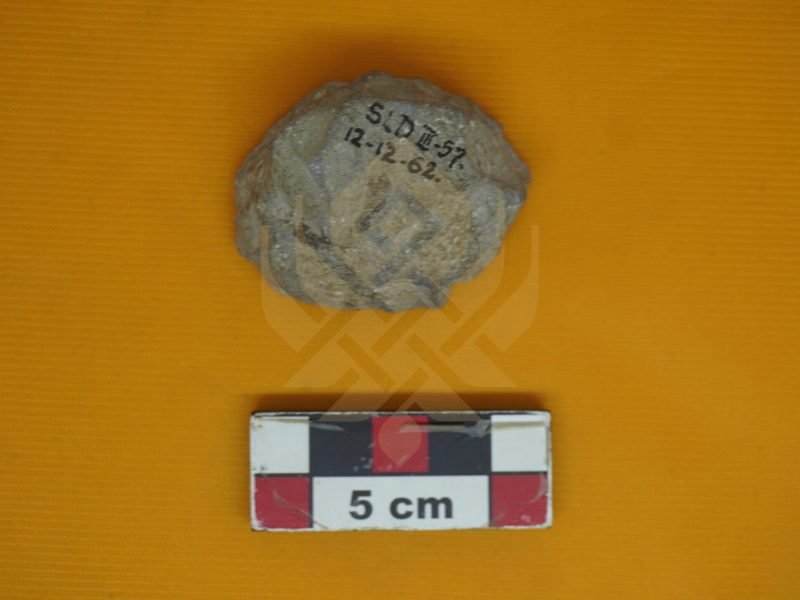 Serpihan Batu Alam 5