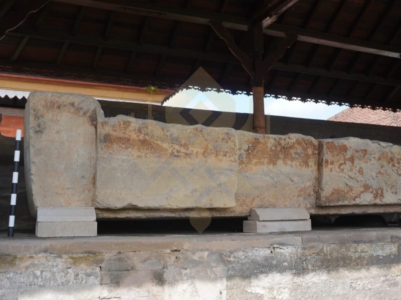 Wadah Sarkofagus Bakbakan